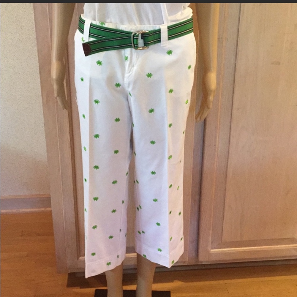 🦀 Lilly Pulitzer White Embroidered Cropped Pants size 10